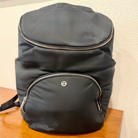 lululemon athletica Handbags - lululemon athletica Black Baby Bag